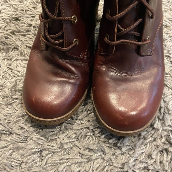 Timberland Women’s Tillston 6 Inch Boot In Burgundy Full Grain Size 9 Lace Up - Picture 11 of 16